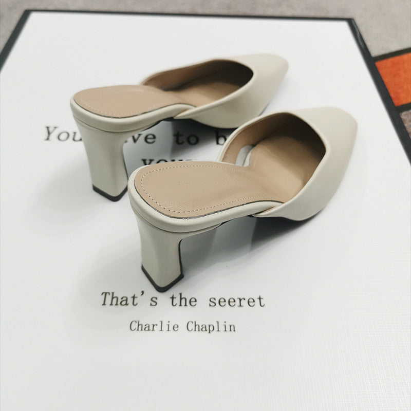 Stylish square-toe chunky-heeled closed-toe mules for women, perfect for summer wear.
