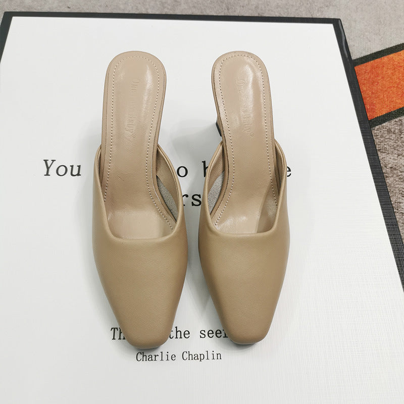 Stylish square-toe chunky-heeled closed-toe mules for women, perfect for summer wear.